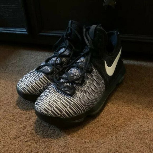 Nike Other - KD 9 Oreo Size 6.5Y Great Condition